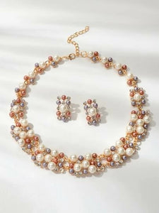 Glamorous Pearl Necklace set