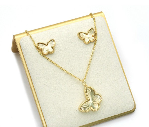 Two Butterfly pendant 18K white gold, Diamond - Van Cleef & Arpels
